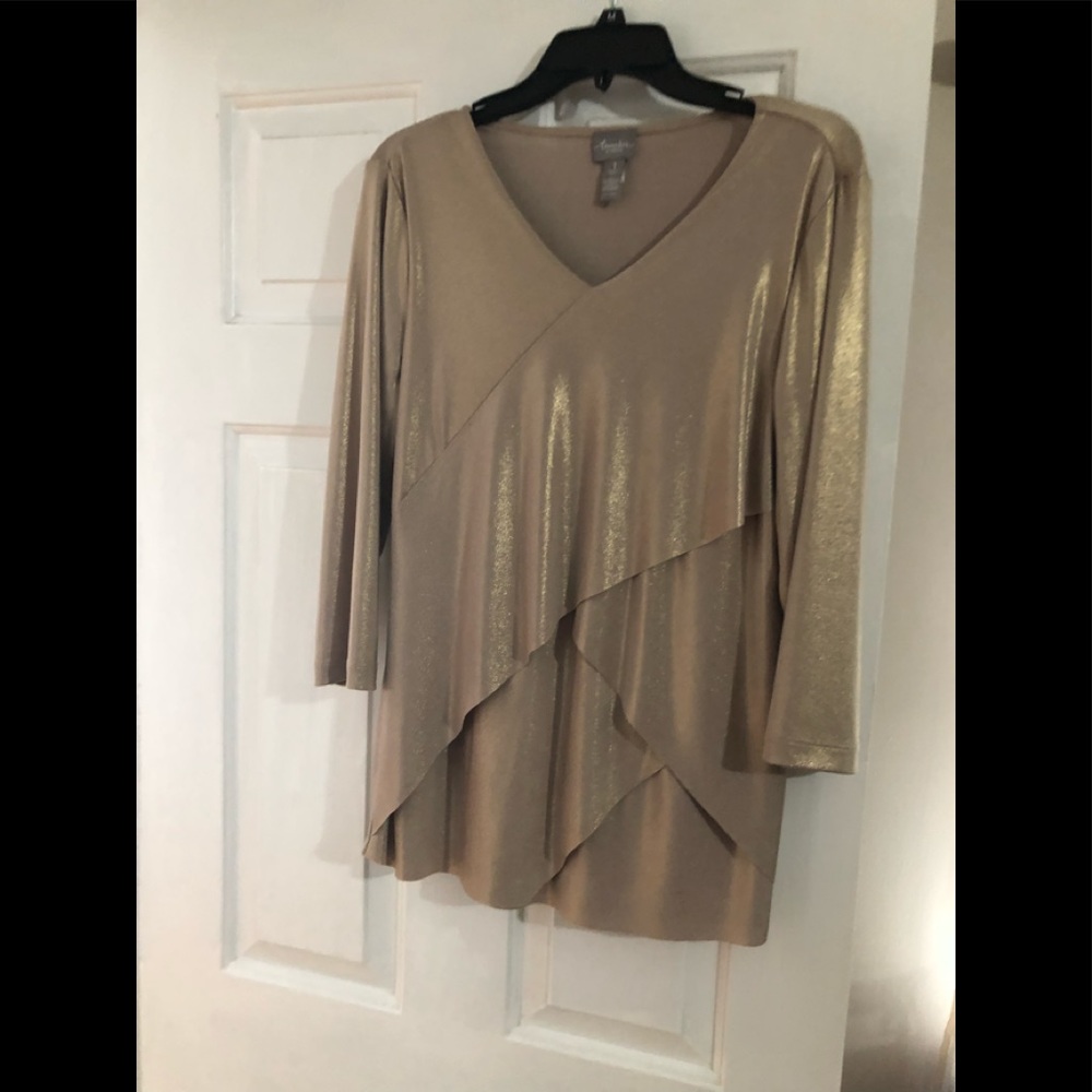 Chico’s Size 1 Top